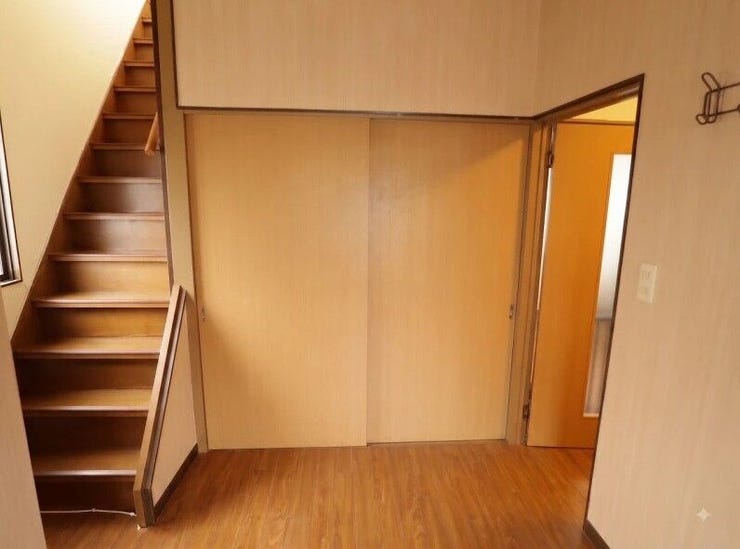 ※写真は家具消し加工しております