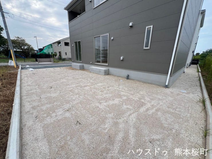 ■遊びと安らぎの多目的空間■子どもが安全に遊べ、ペットと触れ合い、大人も自然に癒やされる、暮らしを彩るスペースです。