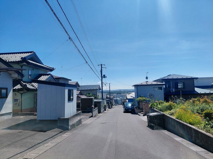 現地(2026年8月)撮影
◎現地案内予約受付中!◎
詳細は、ハウスドゥ 八戸下長までお気軽にお問い合わせくださいませ♪