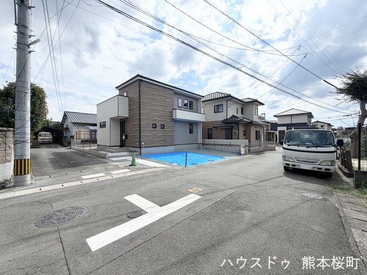 ■理想を叶える新しい暮らしの舞台■高いデザイン性と機能性を兼ね備えた住まい。ここで、家族の新しい物語が始まります。