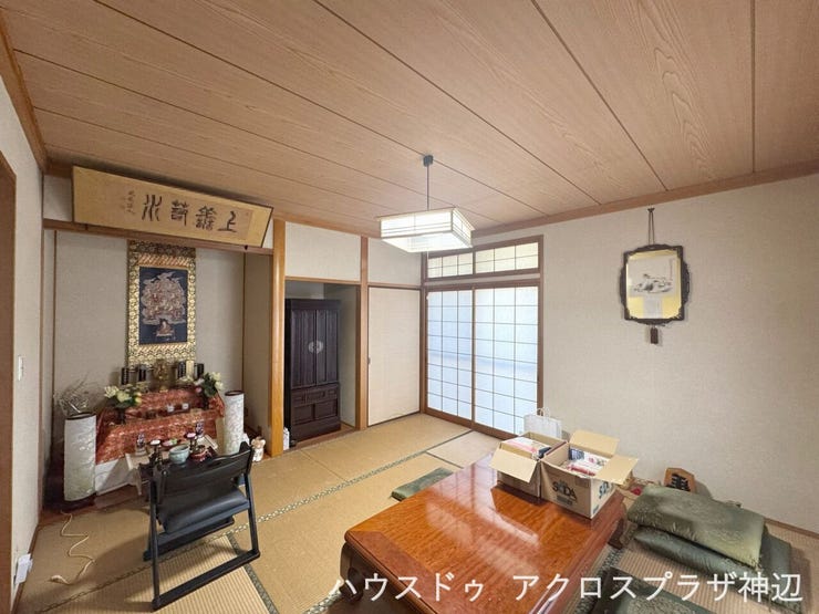 【室内写真】
和室8帖