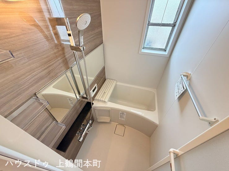 お手入れのしやすさにも配慮された、機能的なバスルーム
