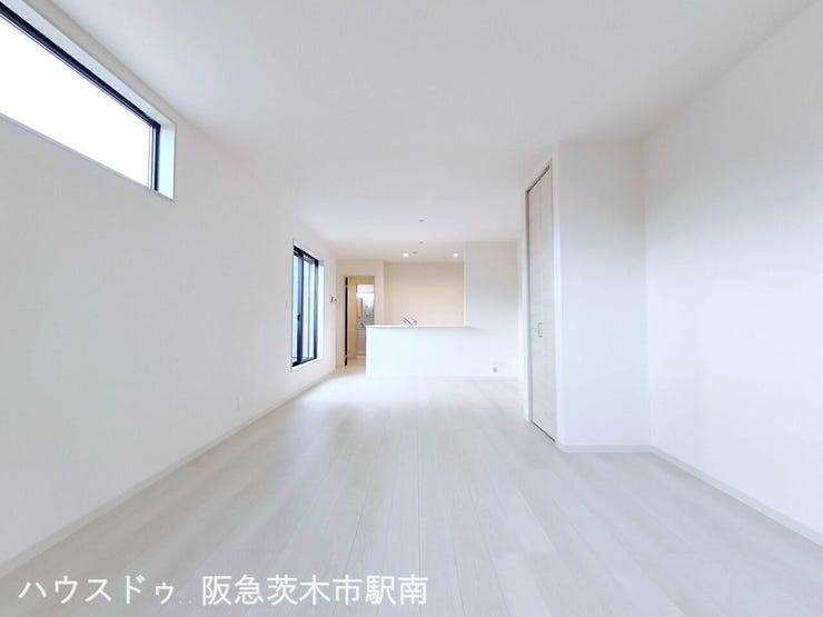 【リビング】