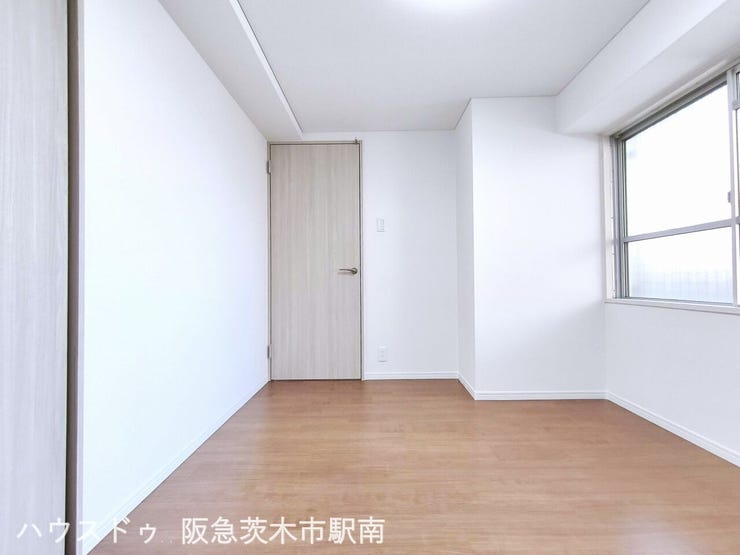 洋室4.7帖のお部屋