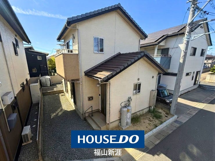 【外観】
新涯町5丁目のリフォーム済み住宅!きれいに生まれ変わった住まいで、気持ちよく新生活をスタートできます。