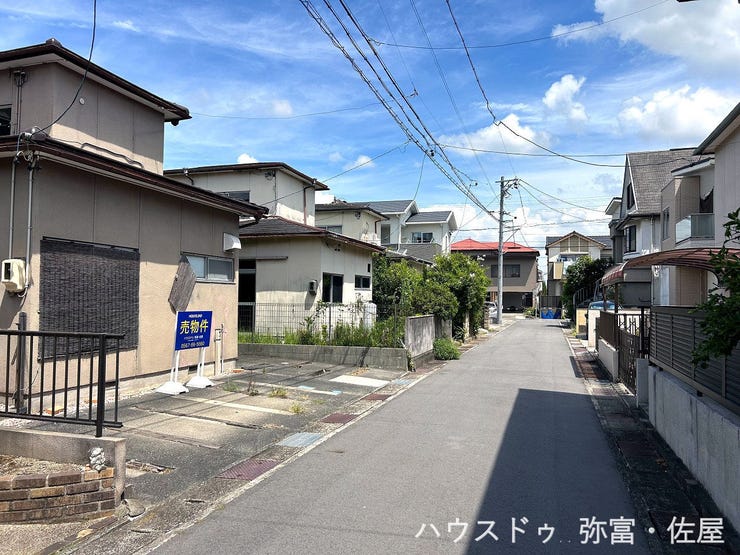 東側公道幅員約4.1m☆