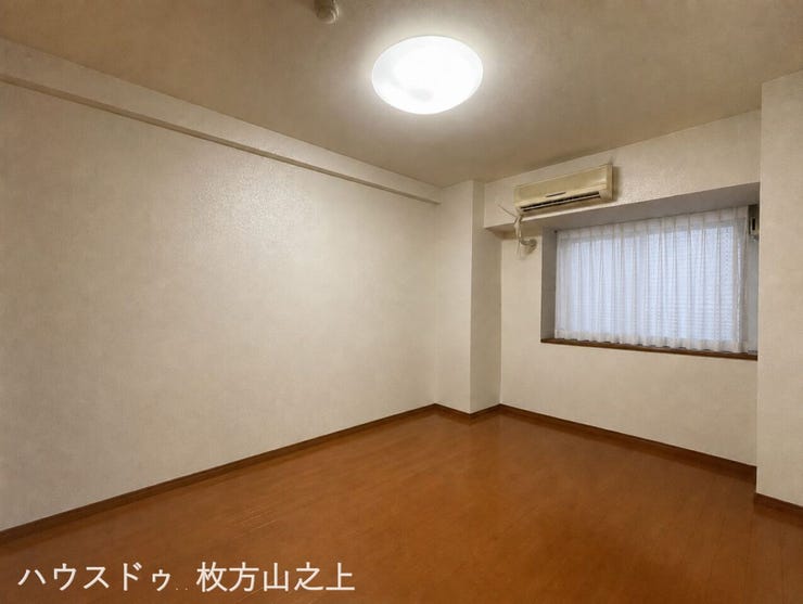 家具の配置がしやすい洋室です。