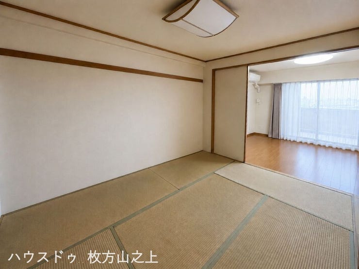 LDKと一体利用できる使い勝手の良い和室です。