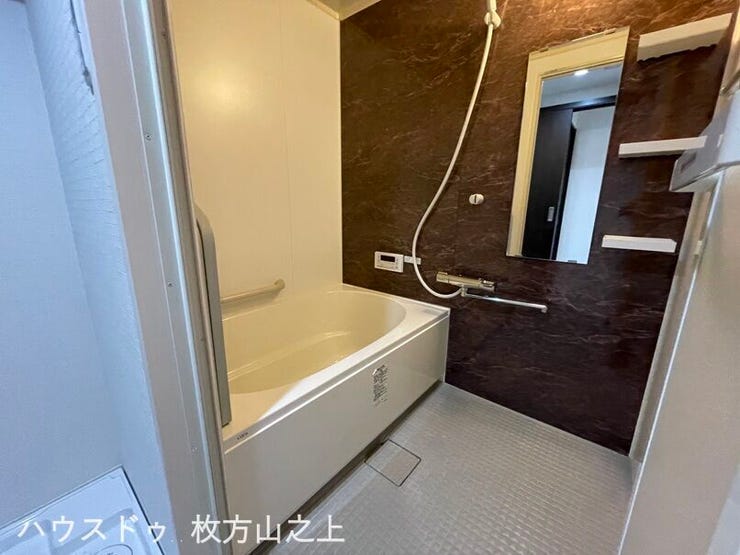ホテルライクな雰囲気が魅力の浴室です。