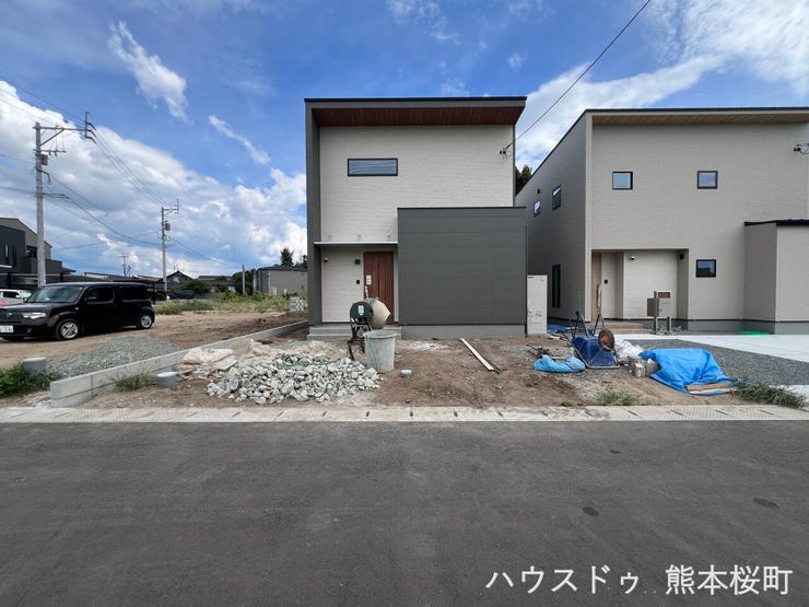 ■理想を叶える新しい暮らしの舞台■高いデザイン性と機能性を兼ね備えた住まい。ここで、家族の新しい物語が始まります。【2026年8月17日撮影】