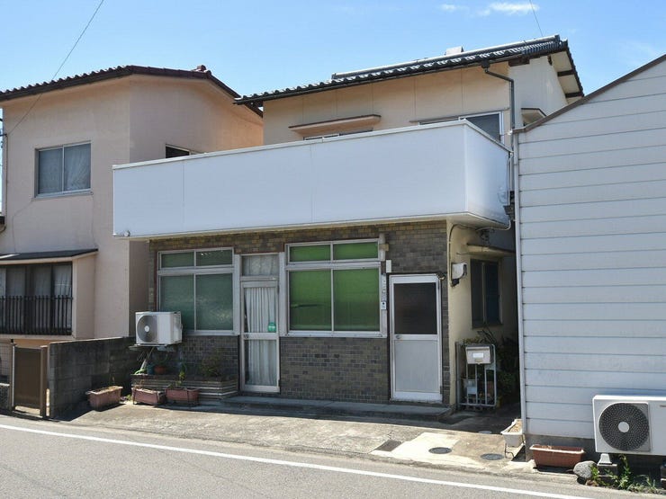 外観を北東側より撮影
