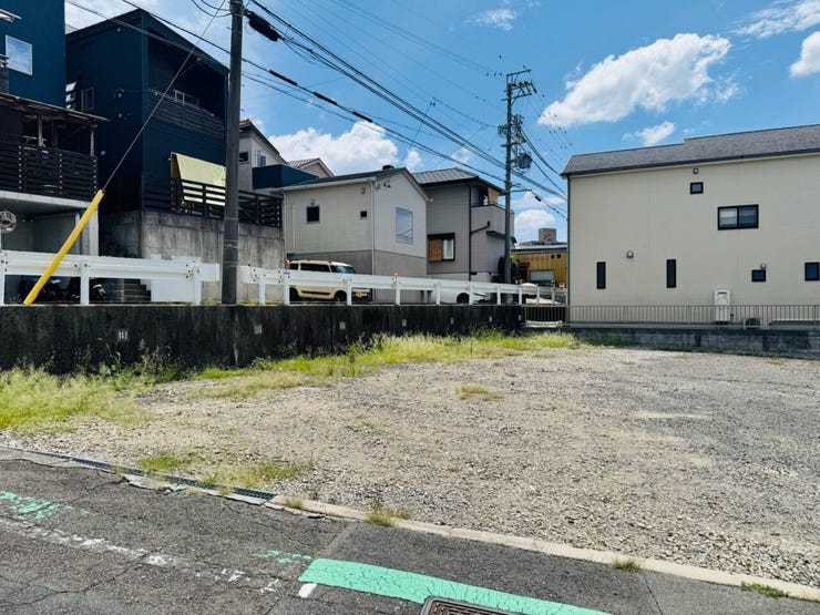 住宅購入の不安を一緒に解消しませんか?資金計画やローンの仕組みを分かりやすくご案内し、安心して住まい探しを進められるよう全力でサポートします!お気軽にご相談ください。お客様のペースに合わせて進めます!