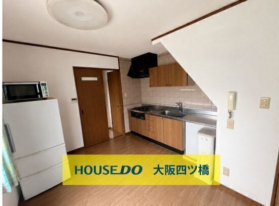 【ダイニングキッチン】
※AIによる空室修正をしています。