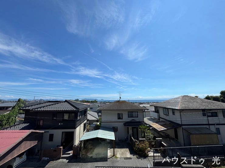 ■□2階からの眺望です。虹ケ浜の海も見えます□■