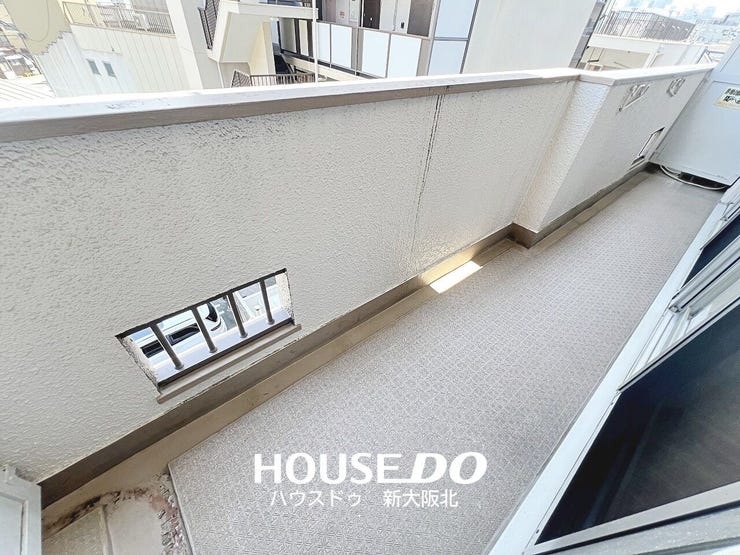 ■陽当り・通風・眺望良好のゆとりのあるバルコニー!
■テーブルや観葉植物等を置けばまた違った空間に大変身します!