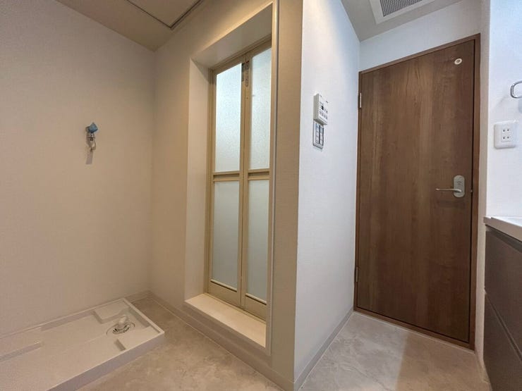 洗濯機置き場
