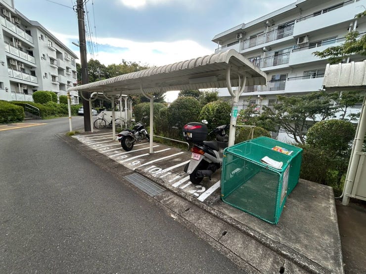 バイク置き場