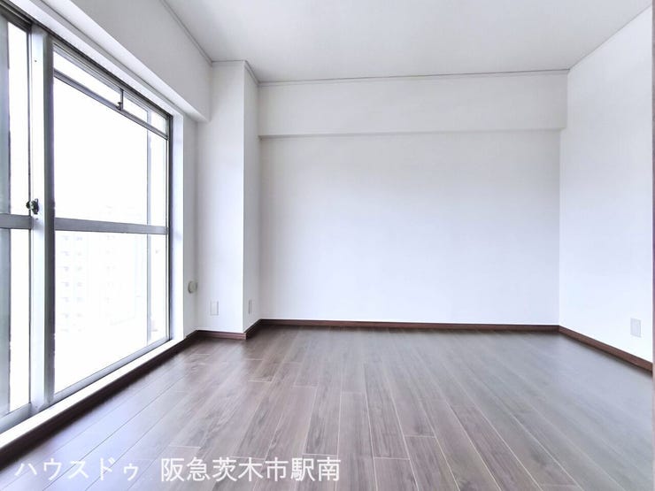 バルコニー側 洋室6帖