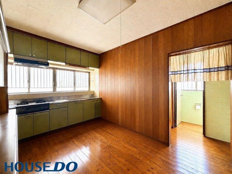 ※AI加工で家具・小物を削除しています