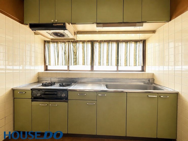※AI加工で家具・小物を削除しています