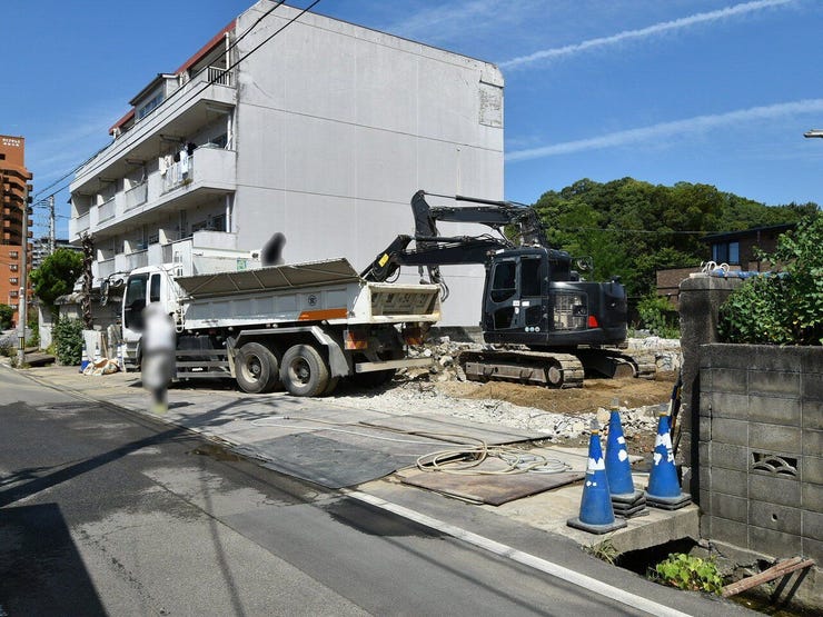 外観を南東側より撮影 2026.08.22