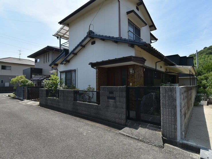 外観を北東側より撮影