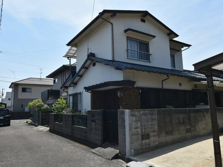 外観を北東側より撮影