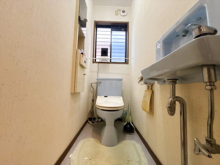 ウォシュレット付きトイレです。