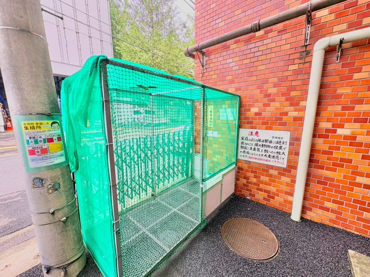 敷地内ゴミ置き場