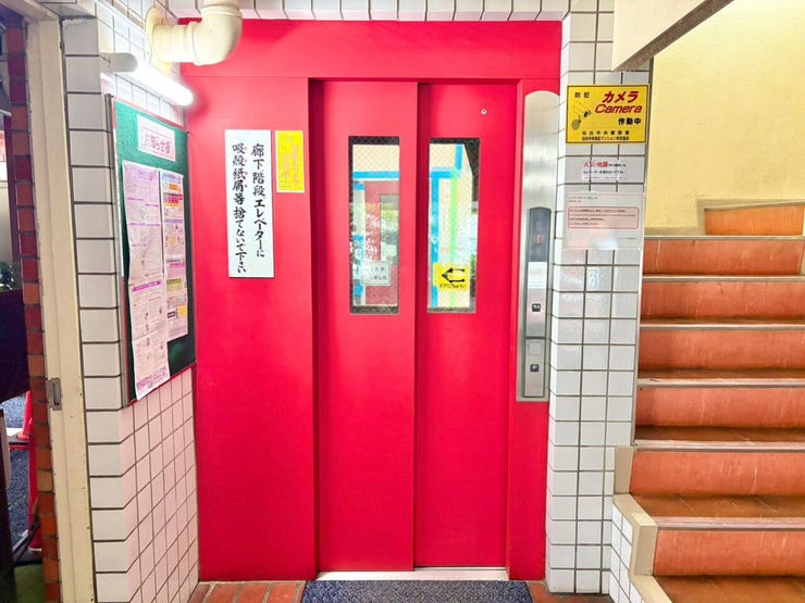 エレベータ