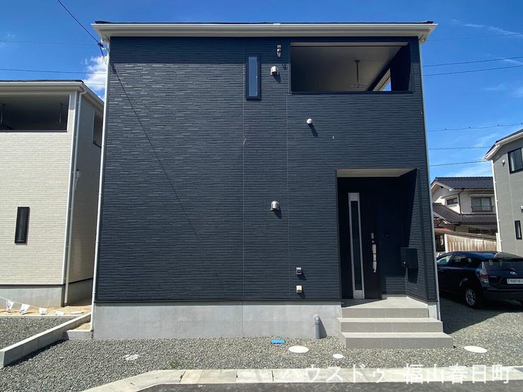 ■理想を叶える新しい暮らしの舞台■高いデザイン性と機能性を兼ね備えた住まい。ここで、家族の新しい物語が始まります。