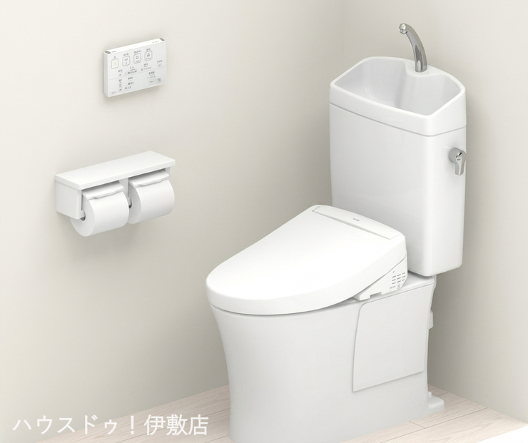 清水町 ロイヤルメゾン祇園之洲 【トイレ】
TOTO製のトイレに新調予定。温水洗浄便座のトイレです
※パースにより実際とは色見が異なる場合があります