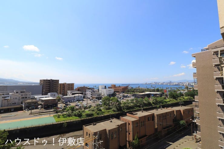 清水町 ロイヤルメゾン祇園之洲 【眺望写真】
桜島だけでなく、錦江湾の眺望も可能です！桜島フェリーなども眺望できます