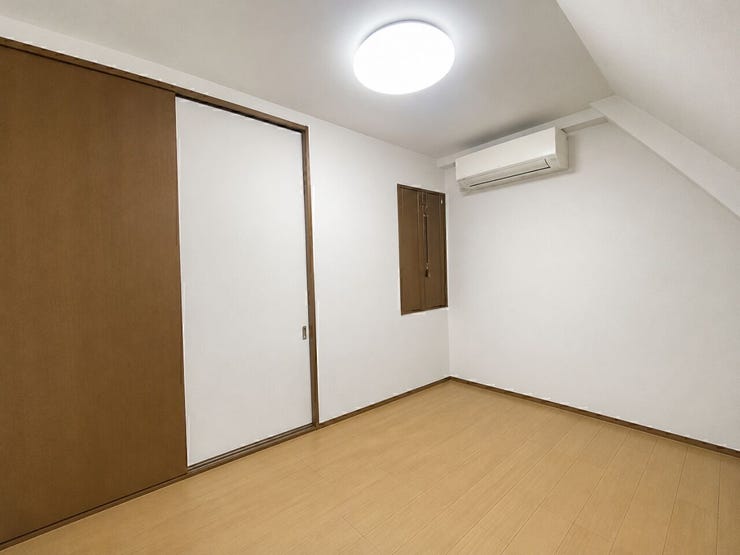 広さをしっかり感じられる間取り☆家具配置の自由度が高い一室。
※AIによる家具消し修正をしております。