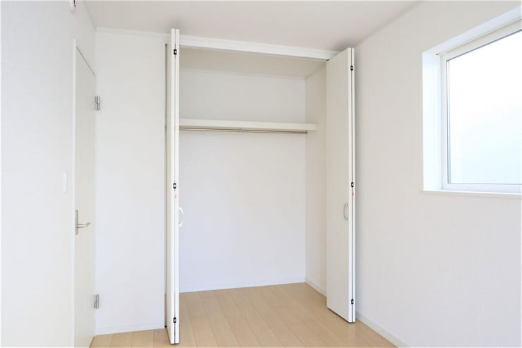 クローゼット 同仕様
全室収納付き!
お部屋がスッキリ片付きます!