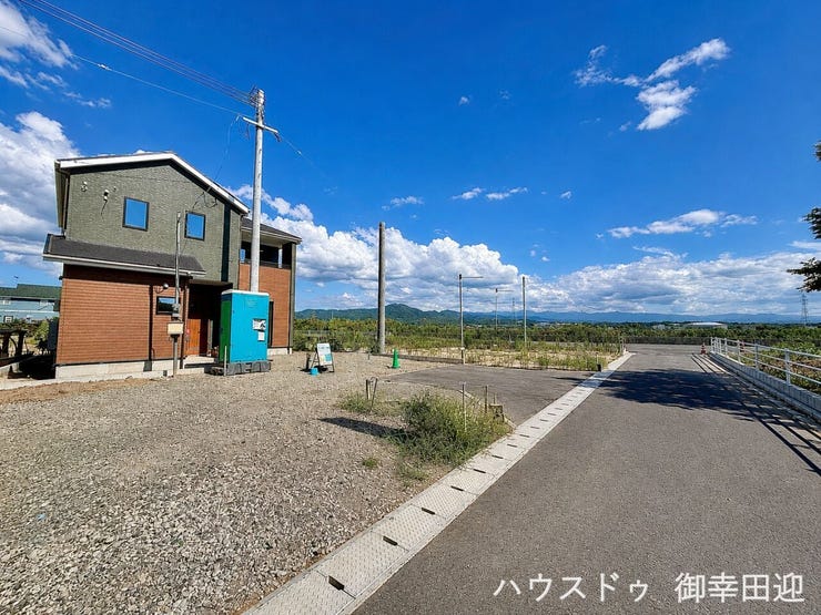 ■理想を叶える新しい暮らしの舞台■高いデザイン性と機能性を兼ね備えた住まい。ここで、家族の新しい物語が始まります。【撮影日:2026年8月19日】