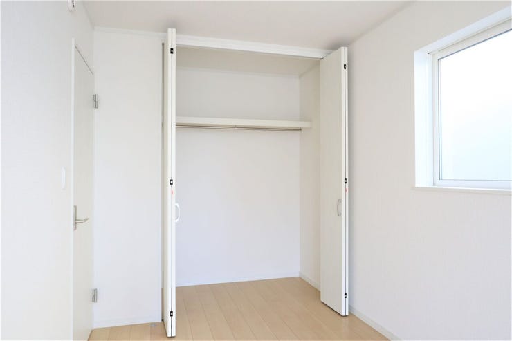 クローゼット 同仕様
全室収納付き!
お部屋がスッキリ片付きます!