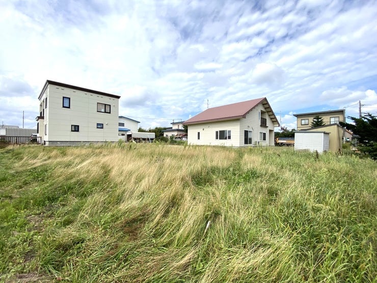 【外観】
広々約265坪売り土地でました!