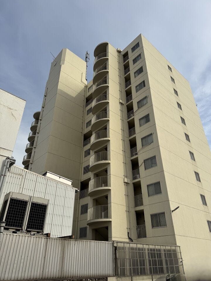 南手城にあるマンションです。