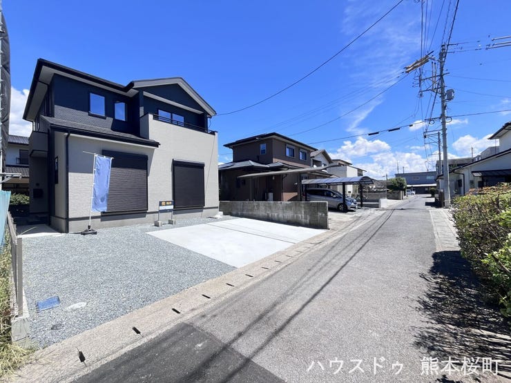 ■理想を叶える新しい暮らしの舞台■高いデザイン性と機能性を兼ね備えた住まい。ここで、家族の新しい物語が始まります。