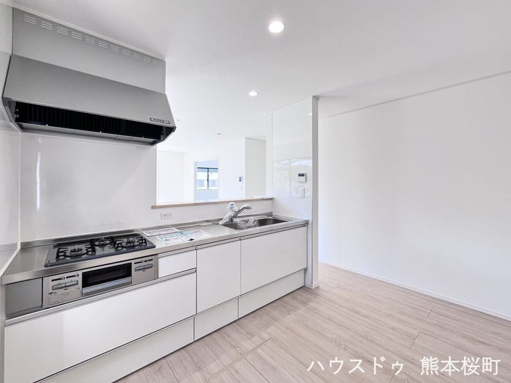 ■家族の「美味しい」が集まる舞台■高い機能性と美しいデザインを両立。料理する人も、待つ人も、笑顔になれる場所です。