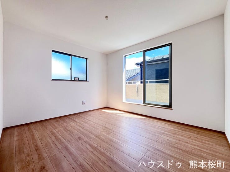 ■2階7帖洋室■心からリラックスできる静けさ、上質な眠りで、毎日をリセットします。明日への活力を養う空間です。