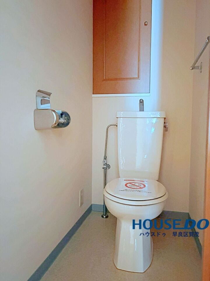 独立したトイレ空間。
