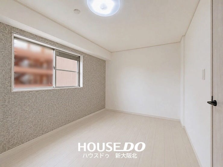 ■角部屋のため、すべてのお部屋に窓を設置しています!
■窓からは気持ちの良い光が差し込みます♪