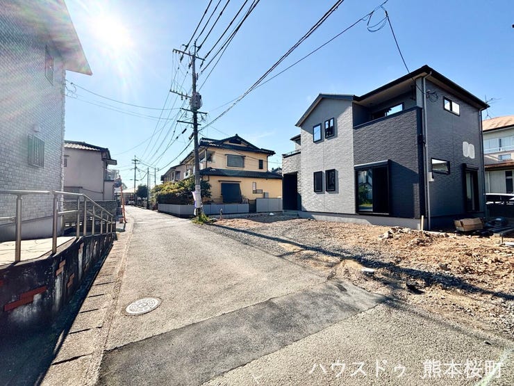 ■車と趣味の幅が広がる場所■単なる駐車スペースではない、洗車やタイヤ交換、DIYにも使える多目的な屋外スペースです。