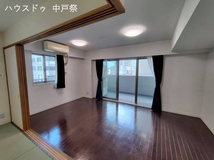 【居間・リビング】