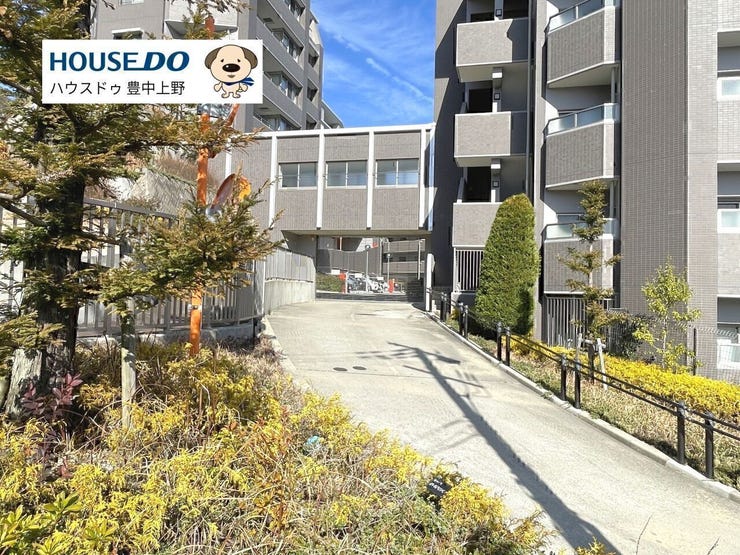 駐車場入り口