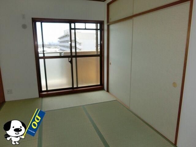 落ち着きがありながらモダンなセンスが感じられる和室!
