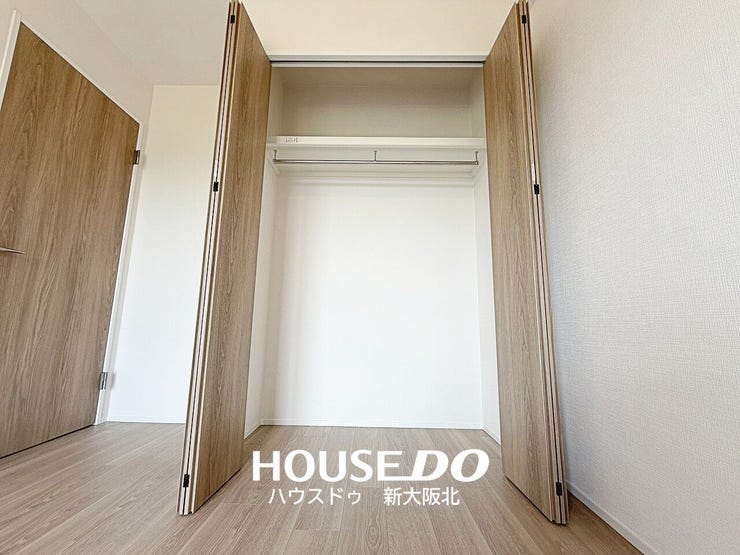 ■全居室収納付き!
■お部屋がスッキリ片付くだけでなく、新しく収納棚を買い足す必要がないので、初期費用が抑えられそうですね!