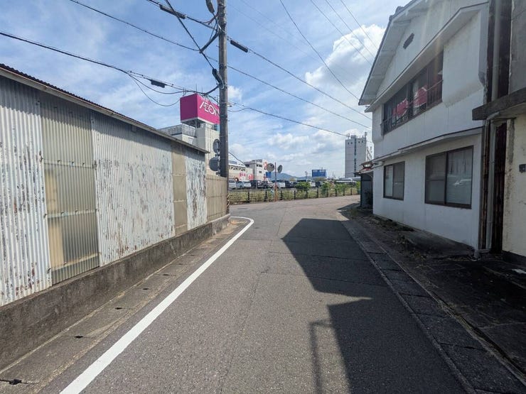 ■則武小学校 徒歩約3分
■清流中学校 徒歩約17分